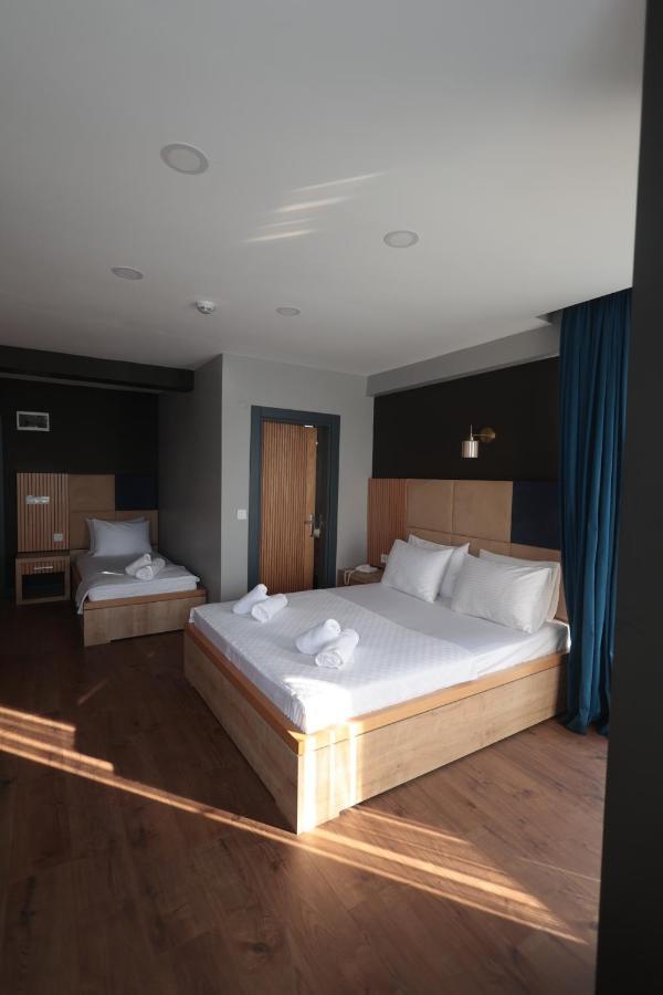 ילובה Tasliman Otel מראה חיצוני תמונה