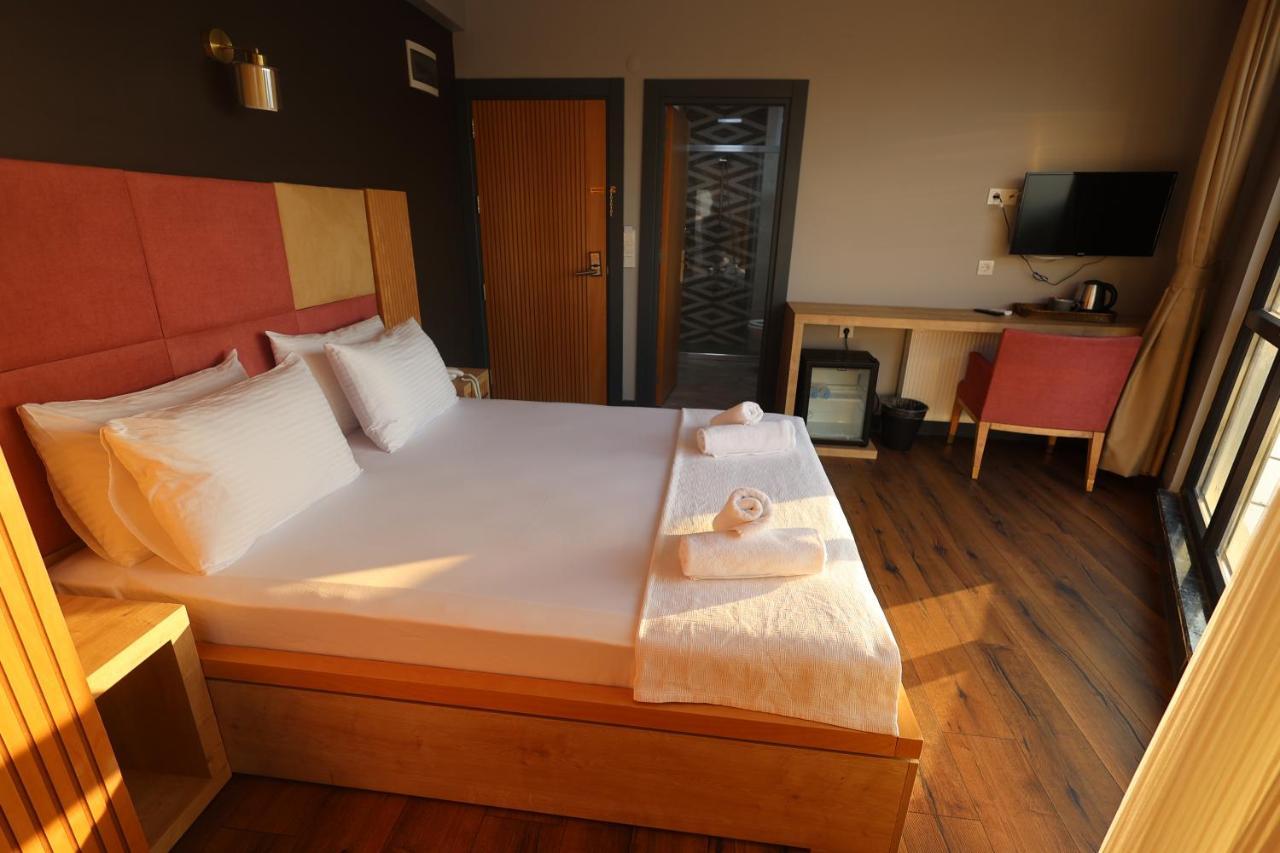 ילובה Tasliman Otel מראה חיצוני תמונה